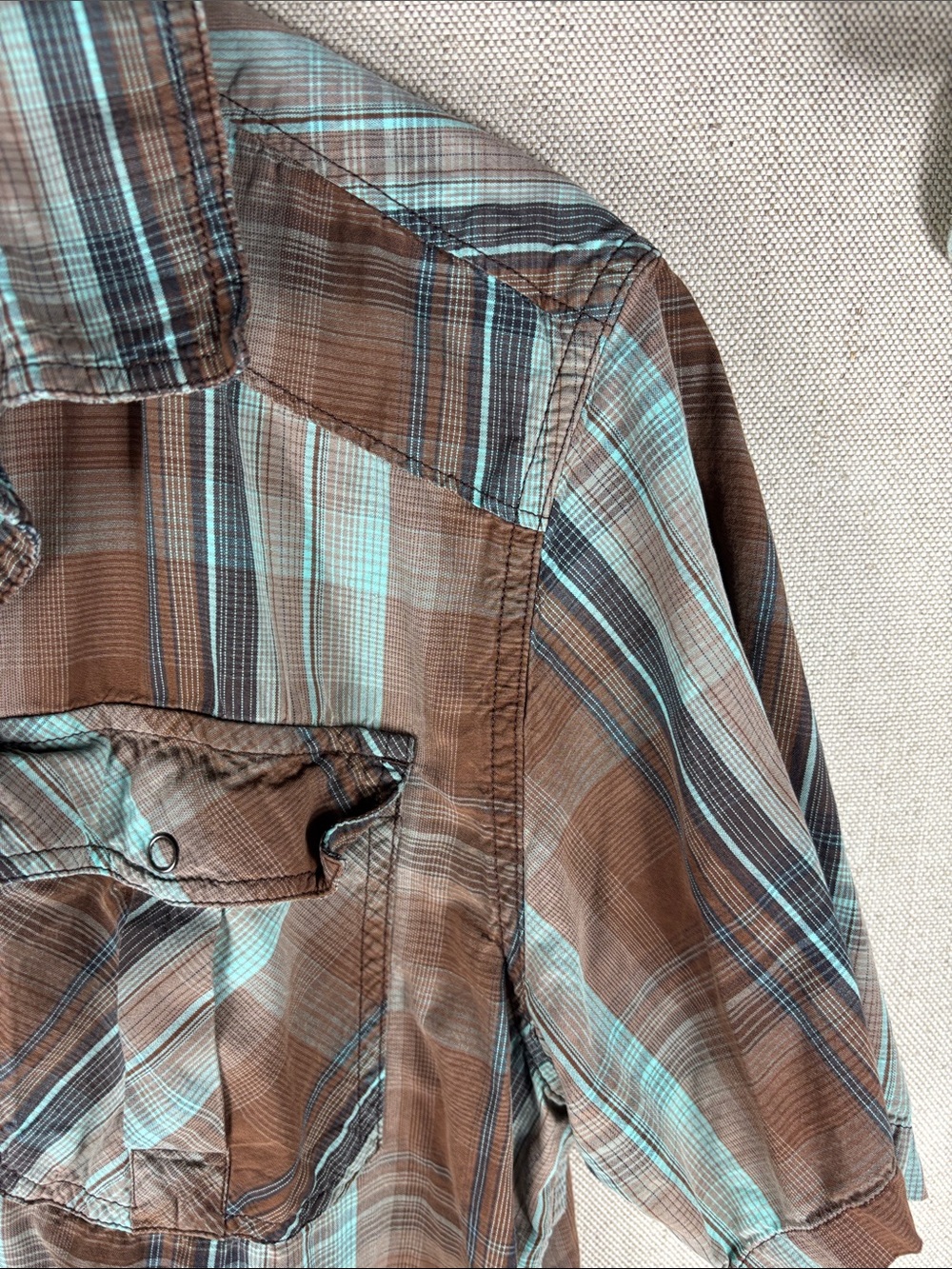 Prana > Brown and Teal Plaid Short-Sleeve Button-Down Shirt Medium - Picture 4 of 8